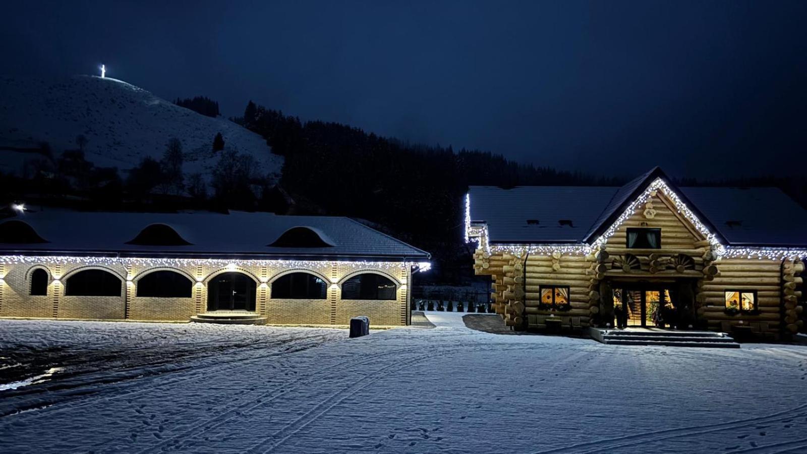 Hotel Bucovina Exclusiv à Vama  Extérieur photo